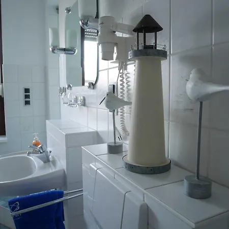 Haus _ Heike Rostock