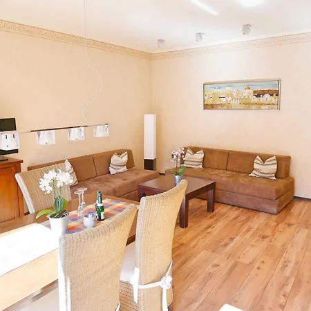 Apartament Haus _ Heike Rostock